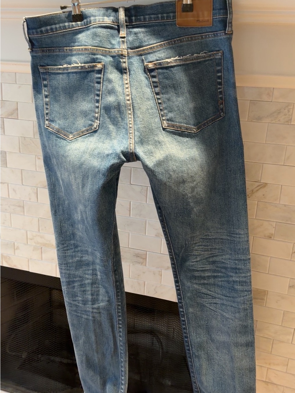 Madewell Men's Slim Straight-Leg Jeans in Faded Blue